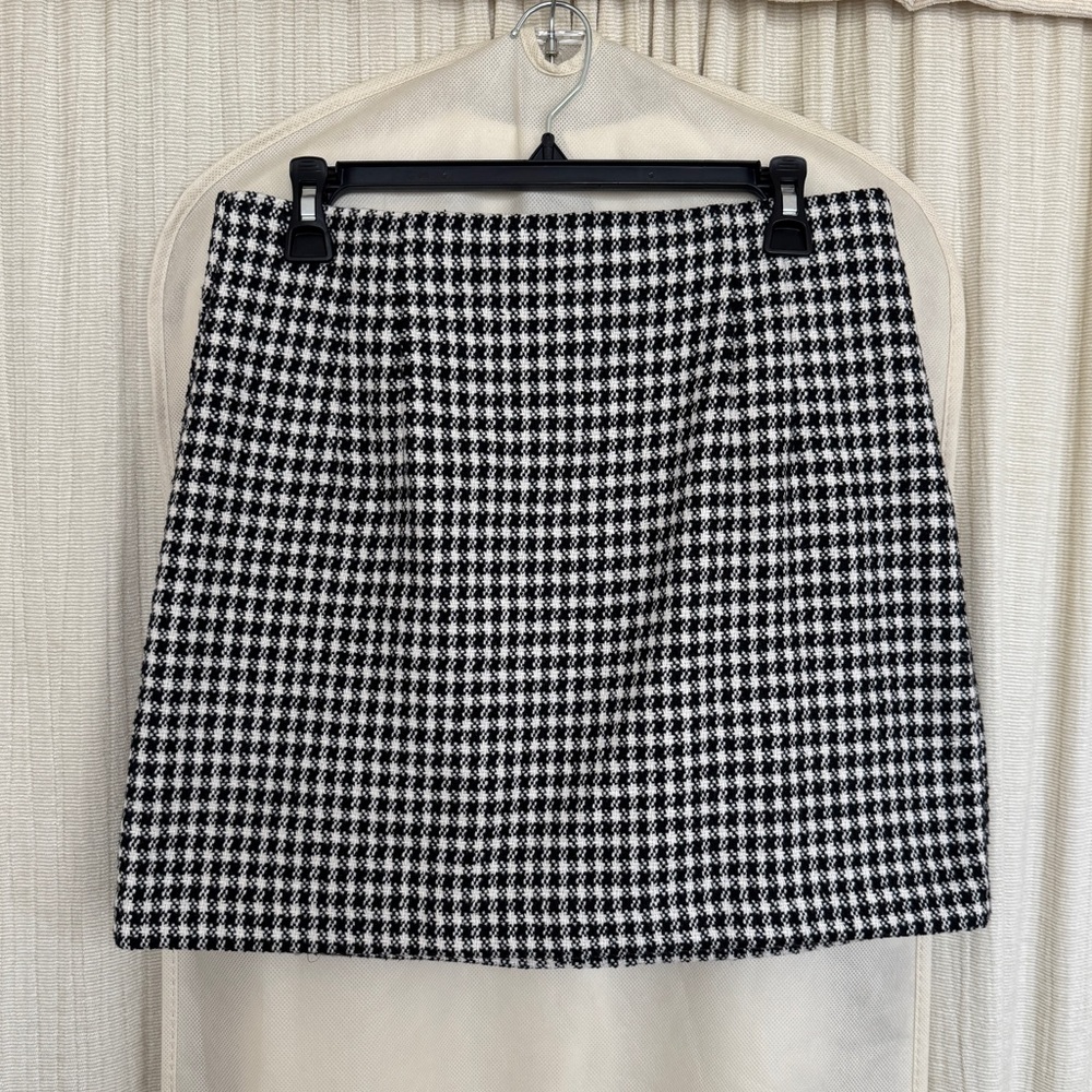 Zara Black and White Houndstooth Mini Skirt Large